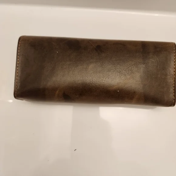 Brightside sunglasses case 😎 - Picture 5 of 5